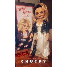 Bride of Chucky Prop Replica 1/1 Tiffany Doll 76 cm | NECA