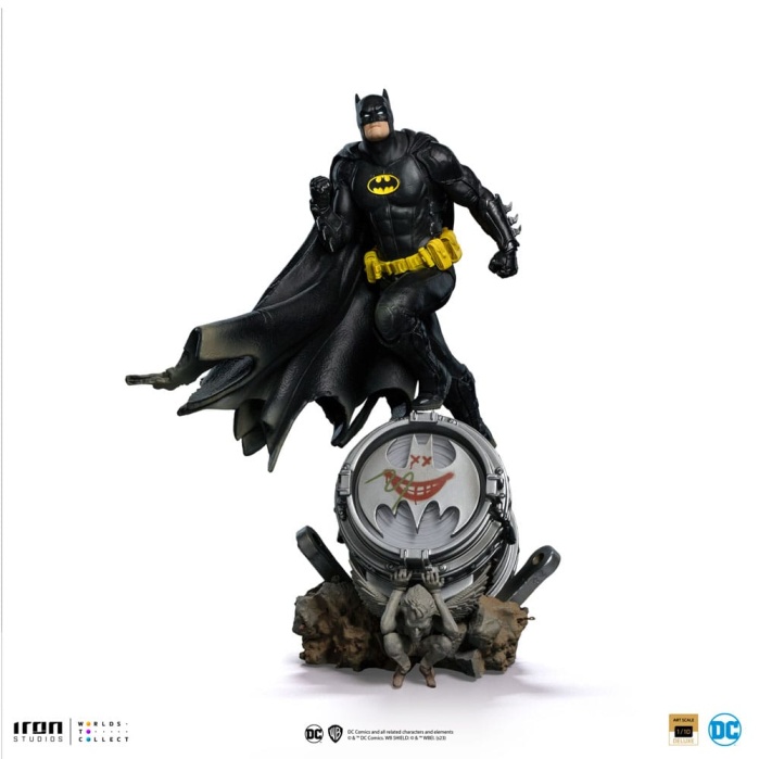 DC Comics BDS Art Scale Statue 1/10 Batman Deluxe (Black Version Exclusive) heo EU Exclusive 30 cm Iron Studios Product