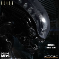 Alien: MDS Deluxe Alien 7 inch Action Figure Mezco Toyz Product