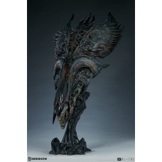 Aliens: Alien Queen Mythos Legendary Scale Bust | Sideshow Collectibles