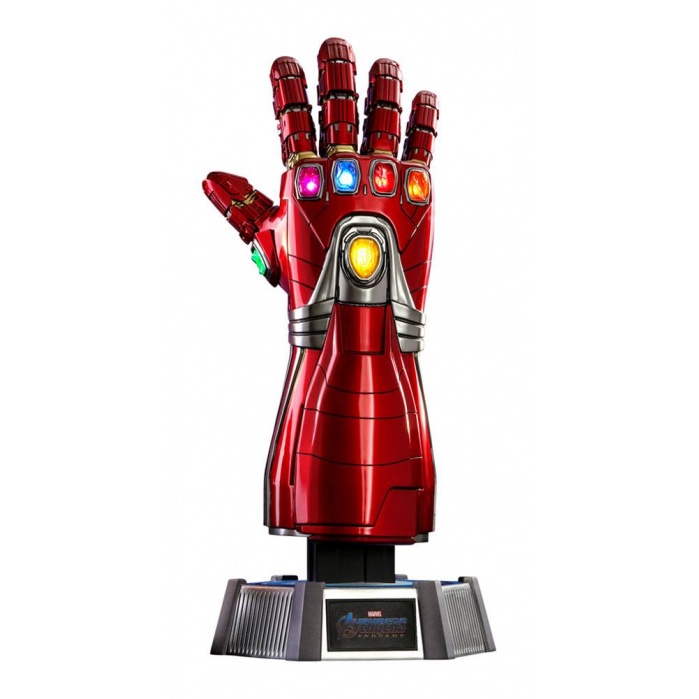 Avengers Endgame Life-Size Masterpiece Replica  Nano Gauntlet Hot Toys Product