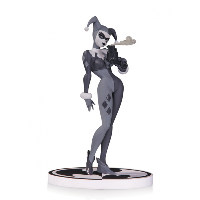 Batman Black & White Statue Harley Quinn Second Edition 19 cm DC Collectibles Product