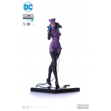 Catwoman 1/10 scale Statue | Iron Studios