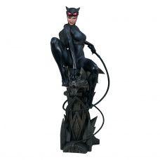 Catwoman DC Comics 1/4 Premium Format | Sideshow Collectibles