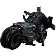 DC Comics: Batman and Batcycle 1:6 Scale Figure Set | Hot Toys