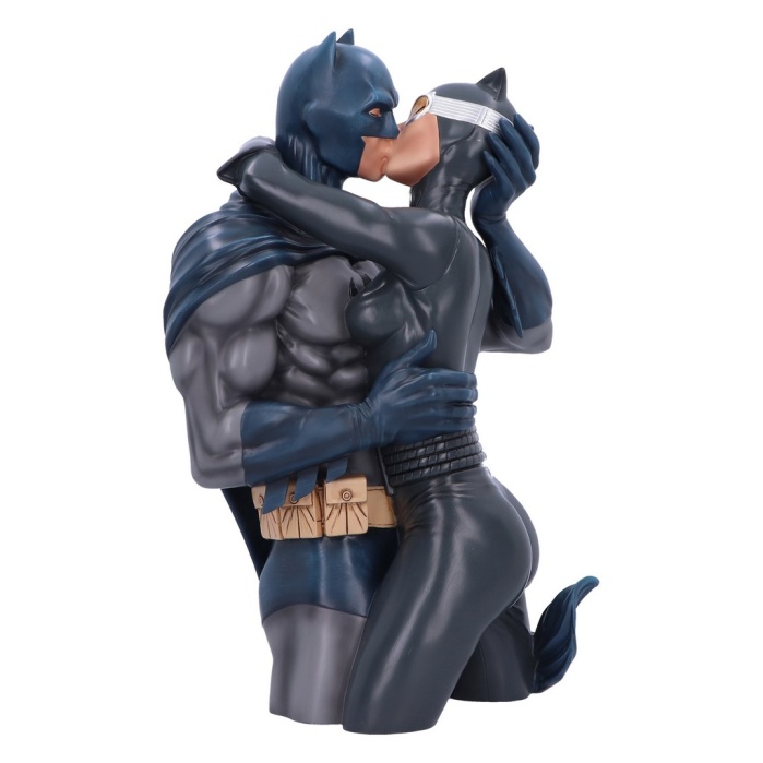 DC Comics: Batman & Catwoman Bust Nemesis Now Product