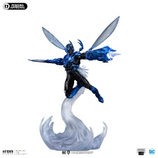 DC Comics: Blue Beetle 1:10 Scale Statue | Iron Studios