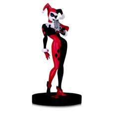DC Comics: Designer Series - Harley Quinn Mini Statue by Bruce Timm | Diamond Select Toys