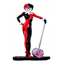 DC Comics: Harley Quinn Red White and Black Statue | Diamond Select Toys