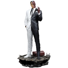 DC Comics: Two-Face 1:4 Scale Maquette | Sideshow Collectibles
