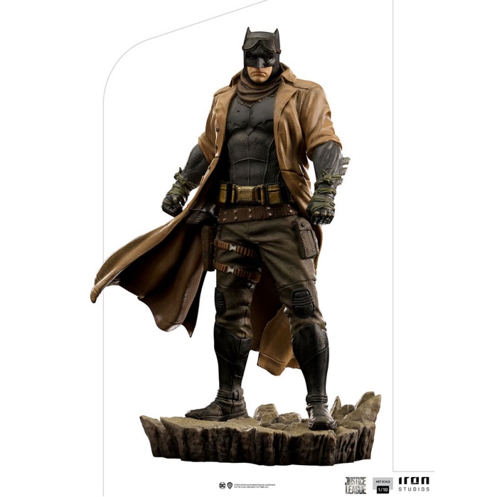 DC Comics: Zack Snyders Justice League - Knightmare Batman 1:10 Scale Statue Iron Studios Product