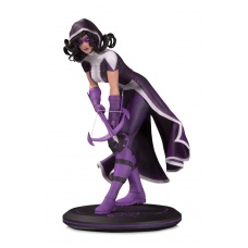DC Cover Girls Statue Huntress by Joëlle Jones | DC Collectibles