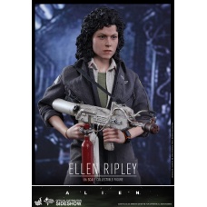 Ellen Ripley Alien 1/6 Movie Masterpiece | Hot Toys
