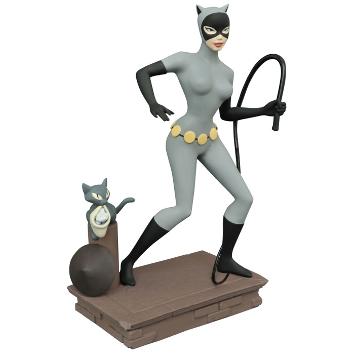 Femme Fatales PVC Statue Catwoman Diamond Select Toys Product