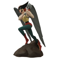 Femme Fatales PVC Statue Hawkgirl | Diamond Select Toys