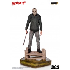 Friday the 13th: Deluxe Jason 1:10 Scale Statue | Iron Studios