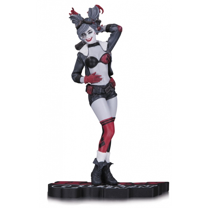 Harley Quinn Red, White & Black Statue DC Collectibles Product