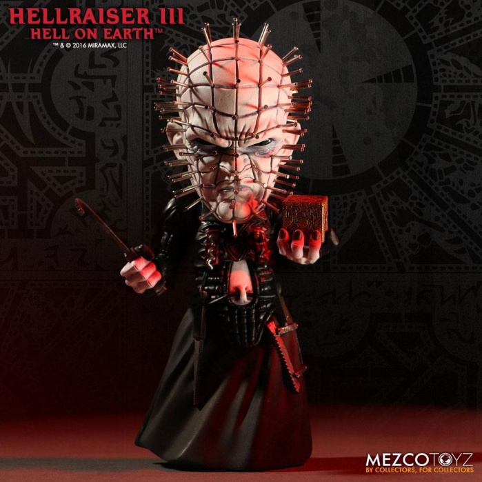 Hellraiser III Deluxe Stylized Figure Pinhead 15 cm Mezco Toyz Product