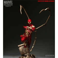 Iron Spider-Man Comiquette | Sideshow Collectibles