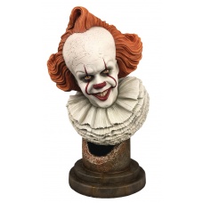 IT 2 Legends in 3D: Pennywise 1:2 Scale Bust | Diamond Select Toys