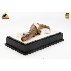 Jurassic Park: Hatching T-Rex Statue - Toynami (EU)