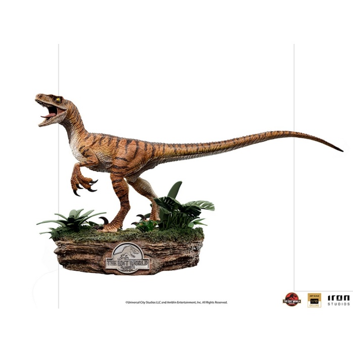 Jurassic Park: The Lost World - Velociraptor Deluxe Version 1:10 Scale Statue Iron Studios Product