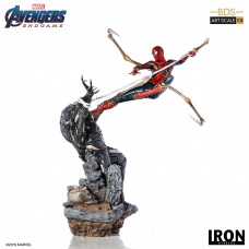 Marvel: Avengers Endgame - Iron Spider vs Outrider 1:10 Scale Statue | Iron Studios