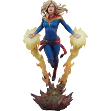 Marvel: Captain Marvel 1:4 Scale Statue | Sideshow Collectibles