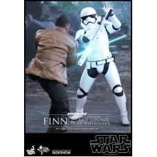 Star Wars Finn and Riot Stormtrooper 1/6 scale Set | Hot Toys