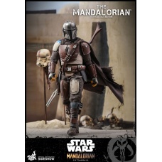Star Wars: The Mandalorian - The Mandalorian 1:6 Scale Figure | Sideshow Collectibles
