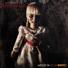 The Conjuring Scaled Prop Replica Annabelle Doll - Mezco Toys (EU)