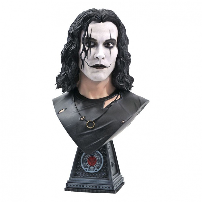 The Crow Legends in 3D Bust 1/2 Eric Draven 25 cm Diamond Select Toys Product