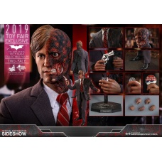 The Dark Knight Movie Masterpiece Action Figure 1/6 Two-Face 2019 Toy Fair Exclusive | Hot Toys