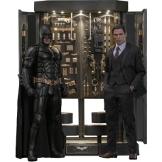 The Dark Knight Movie Masterpiece Action Figures & Diorama 1/6 Batman Armory with Bruce Wayne (2.0) | Hot Toys