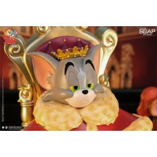 Tom and Jerry: Royal Court Tom PVC Statue | Soap Studio