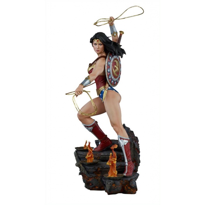 Wonder Woman 1/4  Premium Format Statue Sideshow Collectibles Product