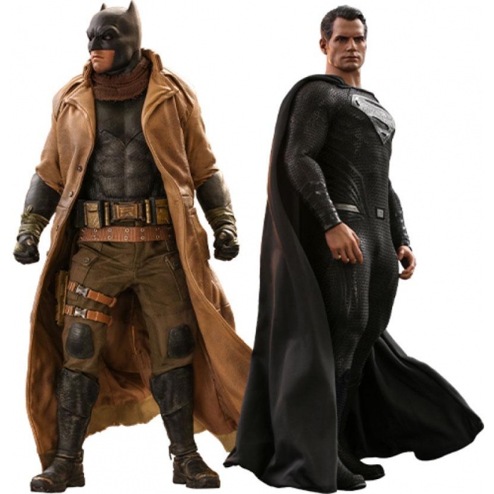 Zack Snyders Justice League Action Figure 2-Pack 1/6 Knightmare Batman and Superman Hot Toys Product