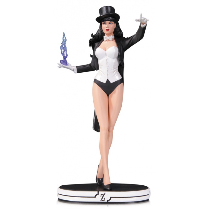 Zatanna Cover Girls Statue DC Collectibles Product